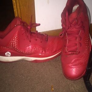 D Rose Basketball shoes